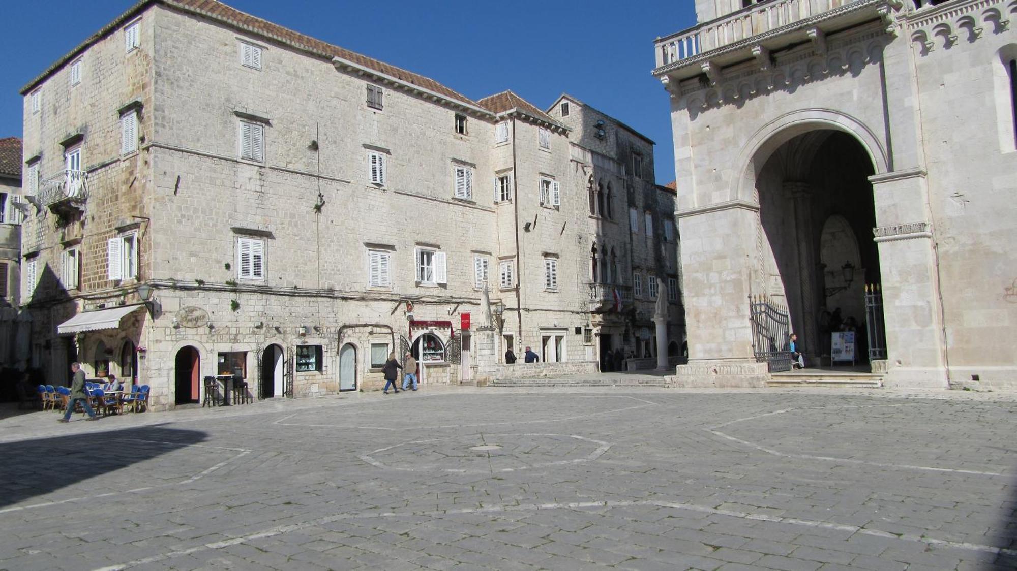 Mislav Apartment Trogir Exterior foto